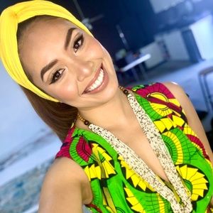 Meet your Posher, Nina